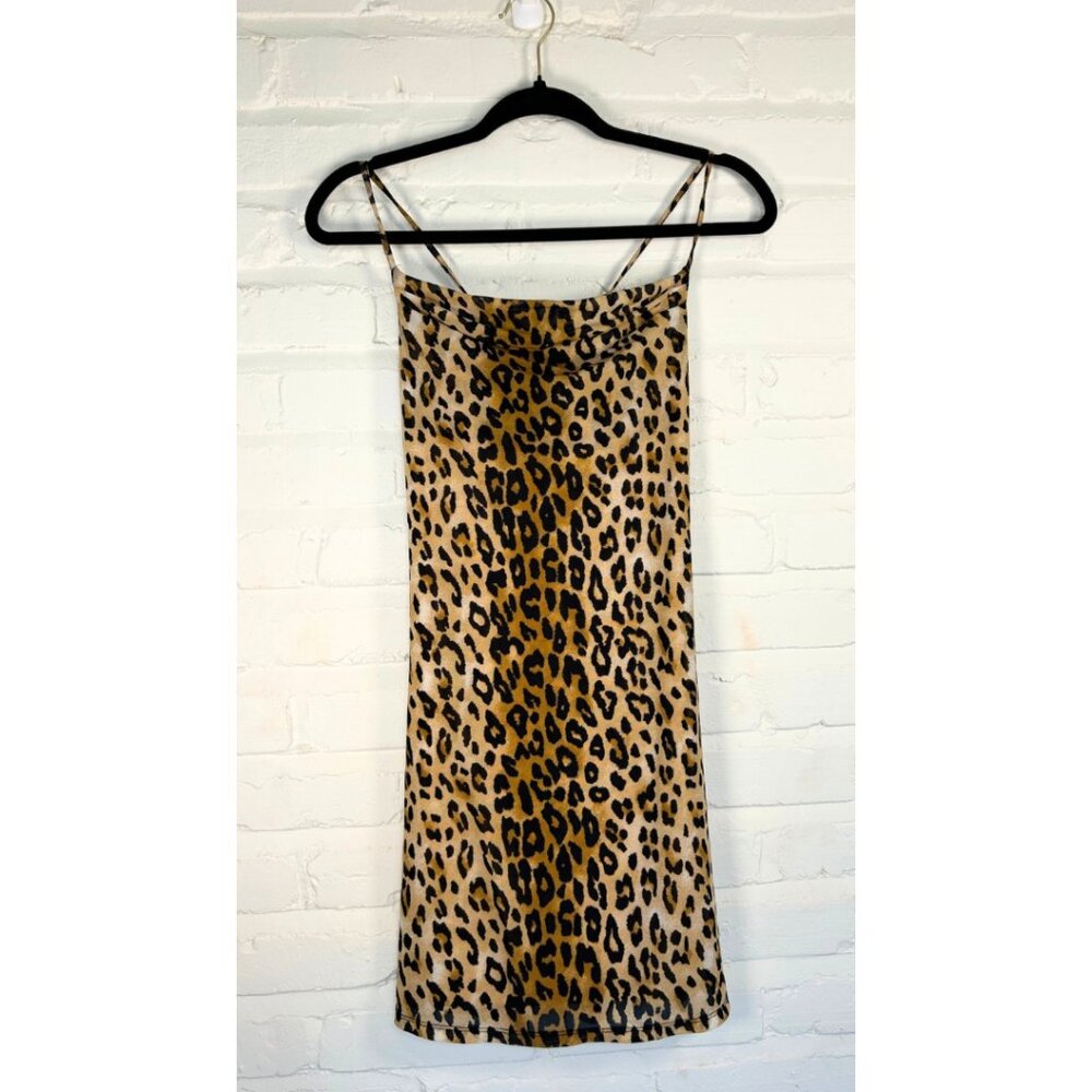 Cheetah Print mini dress LIKE NEW - Picture 4 of 8